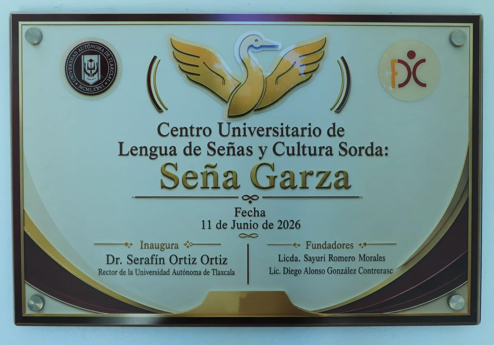 La FCDH-UATx honra el legado de Diego Alonso González Contreras